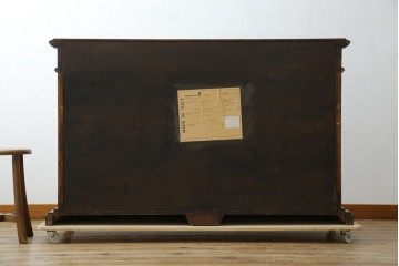 イタリアアンティーク　Galimberti Nino(ガリンベルティ・ニーノ)　高級品!!　凝ったつくり込みの象嵌入りサイドボード　(R-081747)