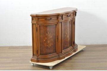 イタリアアンティーク　Galimberti Nino(ガリンベルティ・ニーノ)　高級品!!　凝ったつくり込みの象嵌入りイタリアンサイドボード(サイドキャビネット、収納棚、戸棚)(R-081747)