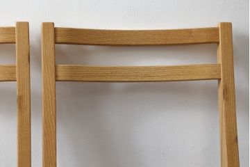 中古　短期展示品　美品　ヤクモ家具製作所　オーク材　シンプルチェア(SC40RO)　クッションタイプ　ナチュラルな風合いが優しい印象のチェア2脚セット(ダイニングチェア、椅子、イス、バラ売り可能)(R-081755)