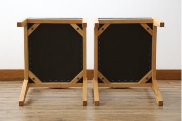 中古　短期展示品　美品　ヤクモ家具製作所　オーク材　シンプルチェア(SC40RO)　クッションタイプ　ナチュラルな風合いが優しい印象のチェア2脚セット(ダイニングチェア、椅子、イス、バラ売り可能)(R-081755)