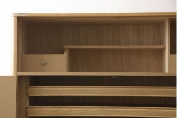 中古　美品　大阪泉州桐箪笥　特注　汚れが付きにくいメラミン化粧板を使った総桐箪笥・上段(総桐たんす、胴丸、和たんす、和タンス、衣装箪笥、和服箪笥、着物箪笥、収納箪笥)(R-081758)