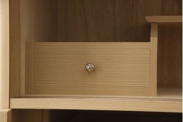 中古　美品　大阪泉州桐箪笥　特注　汚れが付きにくいメラミン化粧板を使った総桐箪笥・上段(総桐たんす、胴丸、和たんす、和タンス、衣装箪笥、和服箪笥、着物箪笥、収納箪笥)(R-081758)