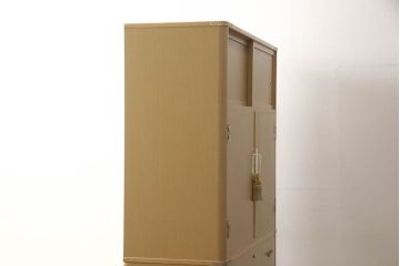 中古　美品　大阪泉州桐箪笥　特注　汚れが付きにくいメラミン化粧板を使った総桐箪笥・上段(総桐たんす、胴丸、和たんす、和タンス、衣装箪笥、和服箪笥、着物箪笥、収納箪笥)(R-081758)