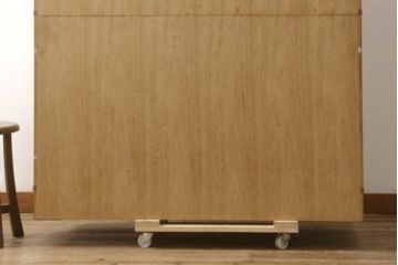 中古　美品　大阪泉州桐箪笥　特注　汚れが付きにくいメラミン化粧板を使った総桐箪笥・下段(総桐たんす、和たんす、和タンス、収納箪笥、衣装箪笥、チェスト、サイドチェスト、引き出し)(R-081761)