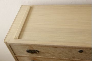 中古　シンプルなチェストに生まれ変わる加茂総桐箪笥・上段(胴丸、桐たんす、衣装箪笥、引き出し、和タンス、サイドチェスト、サイドボード)(R-081762)