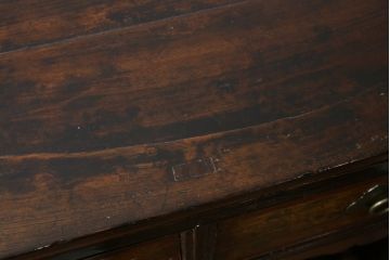 アジアンビンテージ　李朝デザイン　レトロで可愛らしい引き出し3杯付きのアンティーク調サイドボード(サイドキャビネット、収納棚、戸棚、ヴィンテージ)(R-081765)