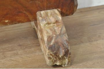 和製ビンテージ　野性味あふれる虎が彫刻された一枚板の衝立(トラ、衝立て、つい立て、衝い立て、パーテーション、間仕切り、ヴィンテージ)(R-081771)