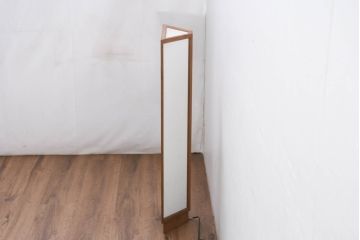 和製ビンテージ　大光電機(DAIKO)　繊細な木製フレームの台形フロアスタンド(ダイコー、行燈、行灯、照明、ヴィンテージ)(R-081778)