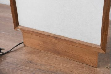和製ビンテージ　大光電機(DAIKO)　繊細な木製フレームの台形フロアスタンド(ダイコー、行燈、行灯、照明、ヴィンテージ)(R-081778)