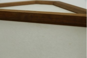 和製ヴィンテージ　大光電機(DAIKO)　繊細な木製フレームの台形フロアスタンド　(R-081778)