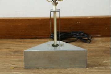 和製ヴィンテージ　大光電機(DAIKO)　繊細な木製フレームの台形フロアスタンド　(R-081778)