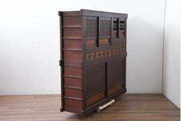 和製アンティーク　美品!!　和の風格あふれる佇まいが魅力的な丸桟引き戸の重ね水屋箪笥(キャビネット、食器棚、カップボード、収納棚、戸棚、バラ売り可能)(R-081779)