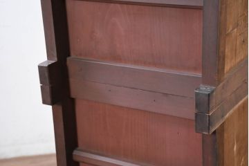 和製アンティーク　美品!!　和の風格あふれる佇まいが魅力的な丸桟引き戸の重ね水屋箪笥(キャビネット、食器棚、カップボード、収納棚、戸棚、バラ売り可能)(R-081779)