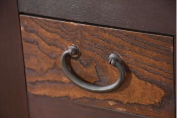 和製アンティーク　美品!!　和の風格あふれる佇まいが魅力的な丸桟引き戸の重ね水屋箪笥(キャビネット、食器棚、カップボード、収納棚、戸棚、バラ売り可能)(R-081779)