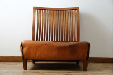中古　希少な廃番品!!　BC工房　安楽きらきら椅子　チーク材　ワイドタイプ　和洋どちらの空間にも取り入れやすいアームレスチェア(1Pソファ、一人掛け)(R-081785)