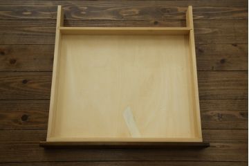 中古　美品　カリモク家具(karimoku)　COLONIAL(コロニアル)シリーズ　カントリースタイルのお部屋作りにおすすめのおしゃれな両袖机(在宅ワーク用、在宅用ワークデスク、書斎机)(定価約27万円)(R-081788)