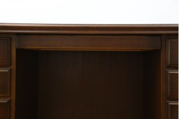 中古　美品　カリモク家具(karimoku)　COLONIAL(コロニアル)シリーズ　カントリースタイルのお部屋作りにおすすめのおしゃれな両袖机(在宅ワーク用、在宅用ワークデスク、書斎机)(定価約27万円)(R-081788)