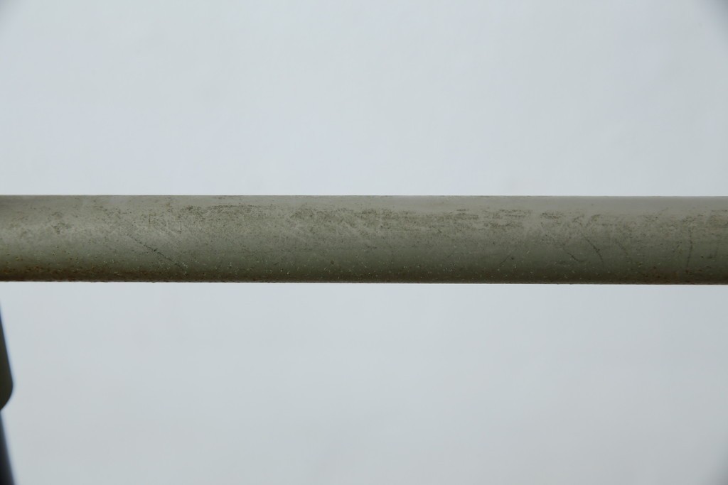 イタリアヴィンテージ　ブラス(真鍮)レッグがおしゃれで品のある伸縮式ハンガーラック　(R-081789)