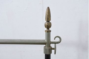 イタリアビンテージ　ブラス(真鍮)レッグがおしゃれで品のある伸縮式ハンガーラック(ポールハンガー、洋服掛け、コート掛け、店舗什器、ヴィンテージ)(R-081789)