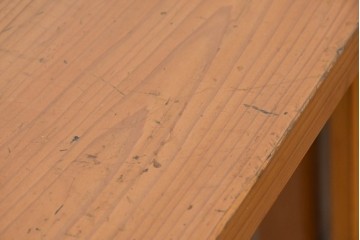 和製アンティーク　美品　引き出し付き　レトロな雰囲気のガラス戸収納棚　(R-081790)