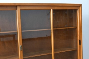 和製アンティーク　美品　引き出し付き　レトロな雰囲気のガラス戸収納棚　(R-081790)
