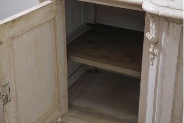 フランスアンティーク　特大!!　最高級　ロココ調　三面ガラス　ミラーバック　美しい彫刻のフレンチキャビネット(飾り棚、収納棚、戸棚、コレクションケース、ガラスケース、店舗什器)(R-081791)