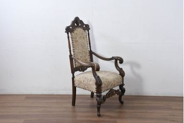 イギリスアンティーク　上手物!!　素晴らしい彫刻の高級アームチェア(椅子、サロンチェア、ダイニングチェア、英国)(R-081799)