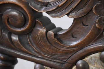 イギリスアンティーク　上手物!!　素晴らしい彫刻の高級アームチェア(椅子、サロンチェア、ダイニングチェア、英国)(R-081799)