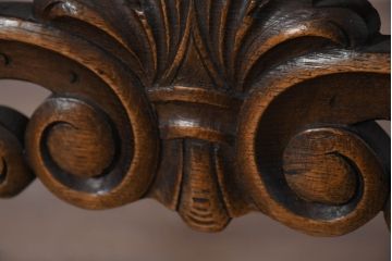 イギリスアンティーク　上手物!!　素晴らしい彫刻の高級アームチェア(椅子、サロンチェア、ダイニングチェア、英国)(R-081799)