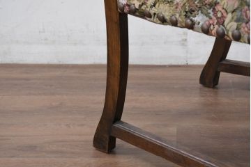 イギリスアンティーク　上手物!!　素晴らしい彫刻の高級アームチェア(椅子、サロンチェア、ダイニングチェア、英国)(R-081800)