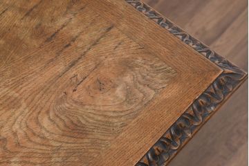 イギリスアンティーク　上手物!!　美しい彫刻が施されたローテーブル(センターテーブル、コーヒーテーブル、リビングテーブル、店舗什器、英国)(R-081801)