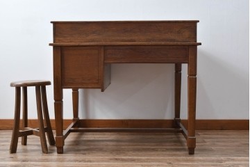 和製アンティーク　楢(ナラ)材・欅(ケヤキ)材　玉杢　昔懐かしい雰囲気漂う上開き天板のライティングデスク　(R-081806)