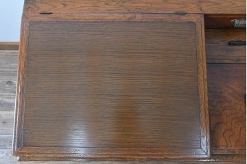 和製アンティーク　楢(ナラ)材・欅(ケヤキ)材　玉杢　昔懐かしい雰囲気漂う上開き天板のライティングデスク　(R-081806)