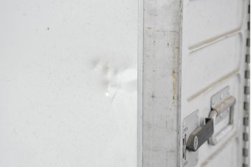 中古　SWISSAIR(スイスエアー、スイス空港)　キャスターなし　インダストリアルな存在感を放つ収納可能なミールカート(サービスカート、 機内カート、収納 ワゴン、店舗什器)(R-081807)