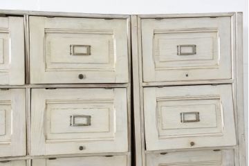 フランスアンティーク　特大!!　希少デザイン　パタパタ扉の大きなペイントキャビネット(収納棚、戸棚、ロッカー、バラ売り可能)(R-081808)