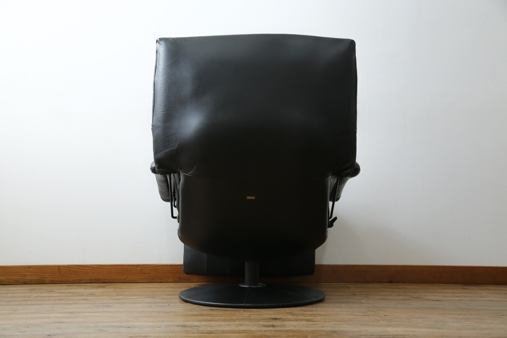 中古　美品　希少モデル!!　maruni(マルニ木工)　本革(レザー)　贅沢なくつろぎのひとときにおすすめのリクライニングパーソナルチェア　定価約18万円　(R-081816)