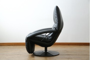 中古　美品　希少モデル!!　maruni(マルニ木工)　本革(レザー)　贅沢なくつろぎのひとときにおすすめのリクライニングパーソナルチェア　定価約18万円　(R-081816)