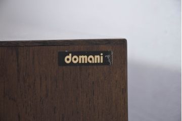 中古　超美品　ほぼ新品　カリモク家具(karimoku)　domani(ドマーニ)　Morganton(モーガントン)　上品な佇まいのドロワーチェスト(サイドチェスト、引き出し、店舗什器)(定価約49万円)(R-081817)