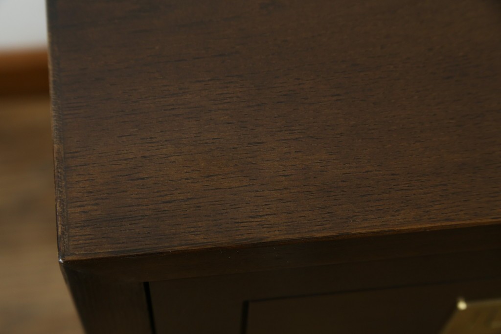 新古　未使用　カリモク家具(karimoku)　domani(ドマーニ)　Morganton(モーガントン)　上品な佇まいのドロワーチェスト　定価約49万円　(R-081817)