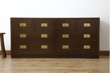 中古　超美品　ほぼ新品　カリモク家具(karimoku)　domani(ドマーニ)　Morganton(モーガントン)　上品な佇まいのドロワーチェスト(サイドチェスト、引き出し、店舗什器)(定価約49万円)(R-081818)