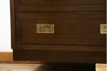 中古　超美品　ほぼ新品　カリモク家具(karimoku)　domani(ドマーニ)　Morganton(モーガントン)　上品な佇まいのドロワーチェスト　定価約49万円　(R-081819)