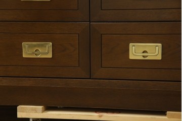 中古　超美品　ほぼ新品　カリモク家具(karimoku)　domani(ドマーニ)　Morganton(モーガントン)　上品な佇まいのドロワーチェスト　定価約49万円　(R-081819)