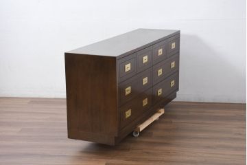 中古　超美品　ほぼ新品　カリモク家具(karimoku)　domani(ドマーニ)　Morganton(モーガントン)　上品な佇まいのドロワーチェスト(サイドチェスト、引き出し、店舗什器)(定価約49万円)(R-081819)