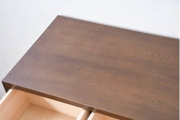 中古　超美品　ほぼ新品　カリモク家具(karimoku)　domani(ドマーニ)　Morganton(モーガントン)　上品な佇まいのドロワーチェスト(サイドチェスト、引き出し、店舗什器)(定価約49万円)(R-081819)