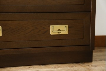 中古　超美品　ほぼ新品　カリモク家具(karimoku)　domani(ドマーニ)　Morganton(モーガントン)　上品な佇まいのドロワーチェスト　定価約49万円相当　(R-081820)