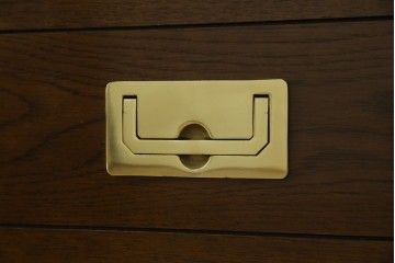 中古　超美品　ほぼ新品　カリモク家具(karimoku)　domani(ドマーニ)　Morganton(モーガントン)　上品な佇まいのドロワーチェスト　定価約49万円相当　(R-081820)