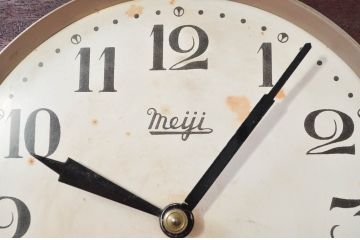 和製アンティーク　Meiji(明治時計社)　大正ロマン　シックな佇まいが魅力のレトロな柱時計(掛け時計、古時計、振り子時計)(R-081821)