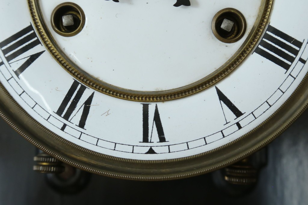 和製アンティーク　明治期から大正期　クラシカルで豪華な飾りが魅力的な柱時計　(R-081829)