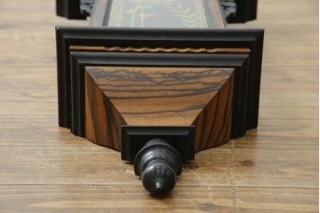 和製アンティーク　明治〜大正期　精工舎(SEIKOSHA、セイコー)　TRADE(S)MARK　黒柿材　立派な彫刻とユニークな振り子のデザインが魅力的な柱時計　(R-081830)