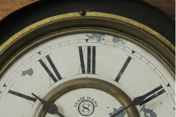 和製アンティーク　明治〜大正期　精工舎(SEIKOSHA、セイコー)　TRADE(S)MARK　黒柿材　立派な彫刻とユニークな振り子のデザインが魅力的な柱時計　(R-081830)